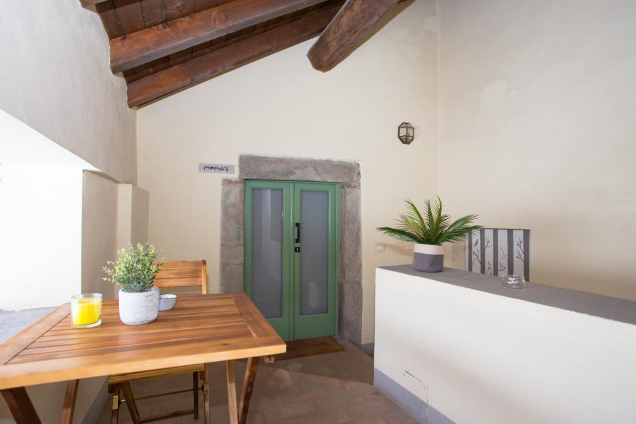 Mimma'S Apartment Pontremoli Exterior photo